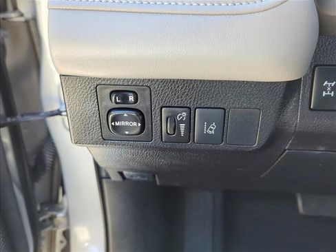 Certified 2017 Toyota RAV4 Limited image 15