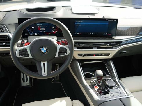 Used 2025 BMW X5 M Competition image 23