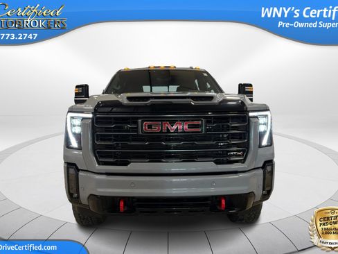 Used 2024 GMC Sierra 2500 AT4 w/ AT4 Premium Plus Package AWD/4WD image 2