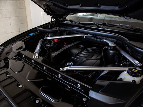 Used 2020 BMW X6 sDrive40i w/ M Sport Package image 33