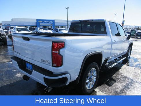 Used 2025 Chevrolet Silverado 2500 High Country w/ Technology Package image 5