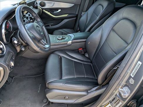 Used 2019 Mercedes-Benz GLC 350e 4MATIC image 15