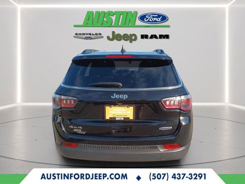 Certified 2024 Jeep Compass Latitude image 4