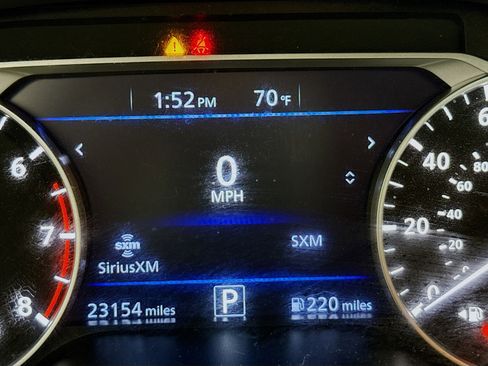 Used 2023 Nissan Altima 2.5 SV image 13