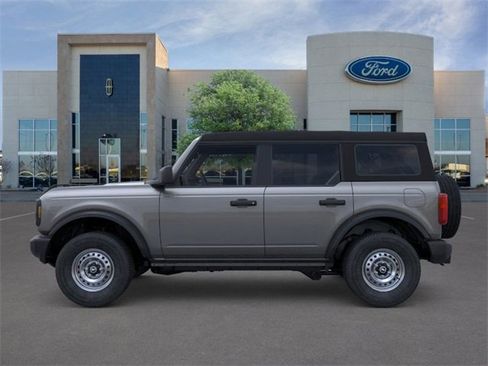 New 2025 Ford Bronco 4-Door image 3