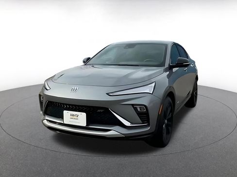 Used 2025 Buick Envista Sport Touring image 7