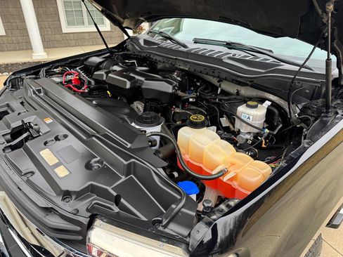 Used 2017 Ford F250 XLT w/ XLT Premium Package image 30