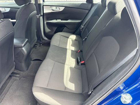 Used 2023 Kia Forte LXS FWD image 15