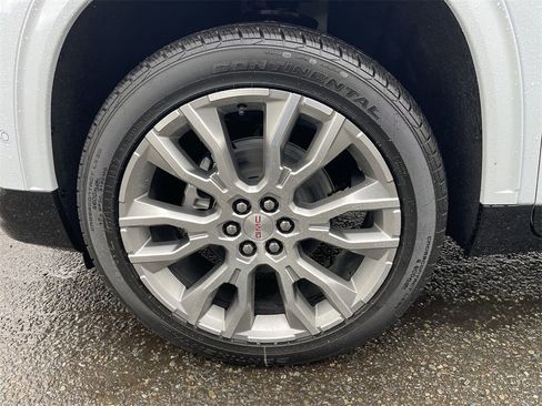 New 2026 GMC Acadia Denali w/ Super Cruise Package image 34