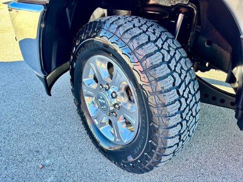 Used 2020 RAM 3500 Big Horn w/ Level 2 Equipment Group image 3