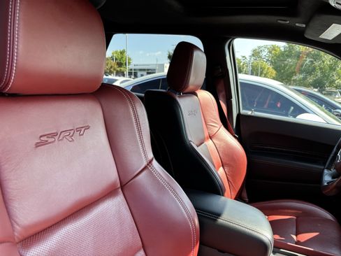 Used 2022 Dodge Durango SRT w/ Premium Interior Group AWD/4WD image 34
