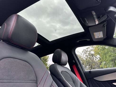 Used 2019 Mercedes-Benz GLC 43 AMG 4MATIC image 21