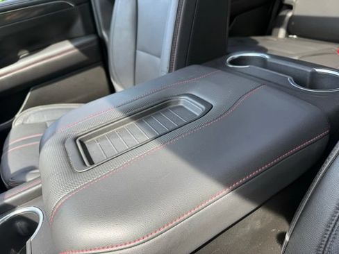 Used 2021 Chevrolet Tahoe RST AWD/4WD image 30