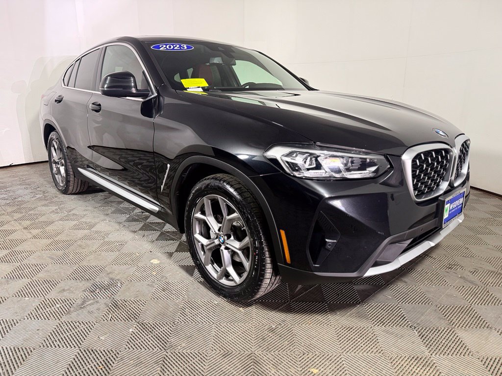 Used 2023 BMW X4 xDrive30i AWD/4WD image 9