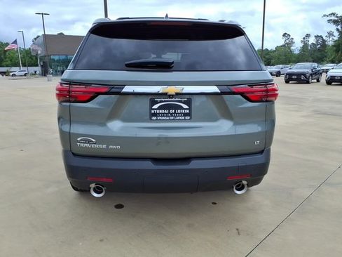 Used 2023 Chevrolet Traverse LT AWD/4WD image 3