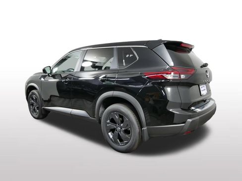 New 2026 Nissan Rogue SV AWD/4WD image 8