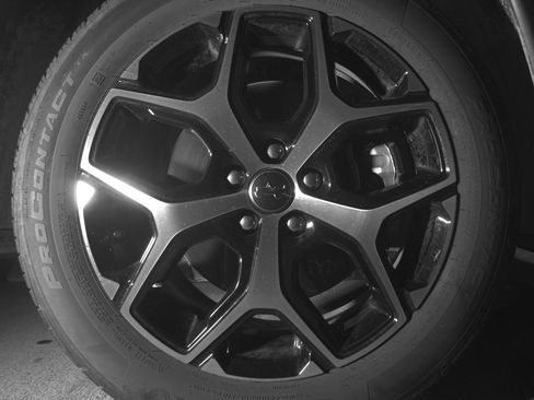 Used 2025 Jeep Compass Limited image 13