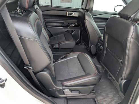 Used 2024 Ford Explorer ST-Line w/ Class IV Trailer Tow Package image 30