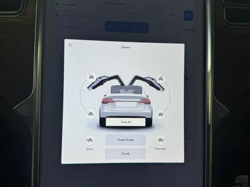 Used 2018 Tesla Model X 75D AWD/4WD image 17