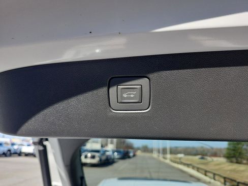 New 2026 Buick Envista Avenir image 10