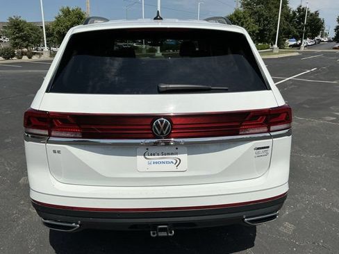 Used 2025 Volkswagen Atlas SE AWD/4WD image 5