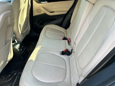 Used 2018 BMW X1 xDrive28i AWD/4WD image 15