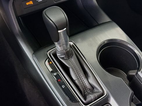 Used 2024 Honda Civic Sport image 19