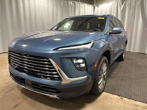 New 2026 Buick Enclave Preferred w/ Power Package image 8