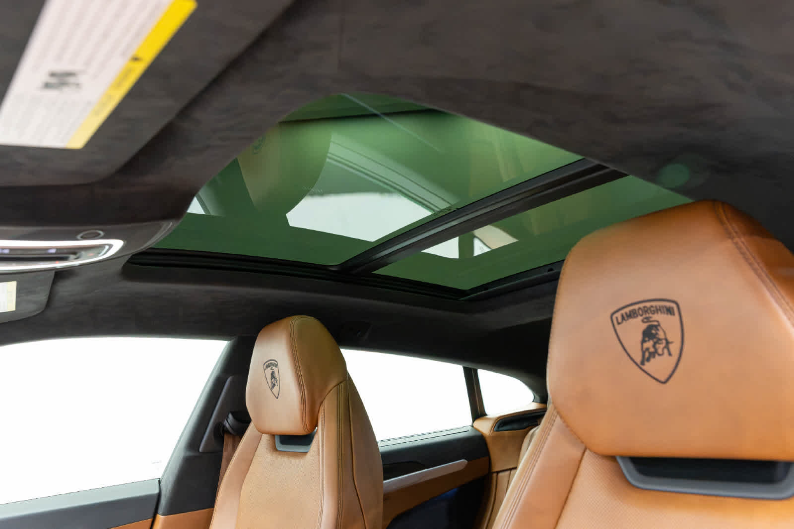 Used 2021 Lamborghini Urus AWD/4WD image 60