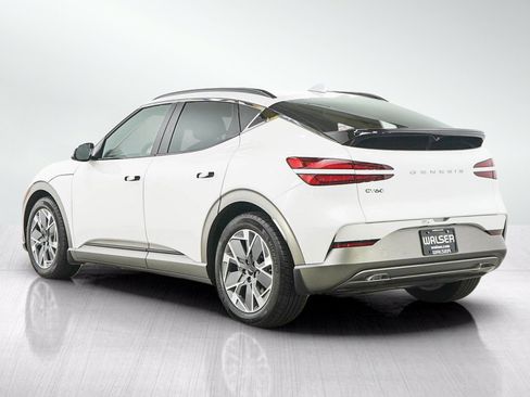 Used 2025 Genesis GV60 Advanced AWD/4WD image 3