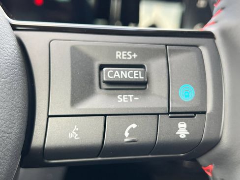 New 2026 Nissan Kicks SR w/ Cold Weather Package FWD image 13