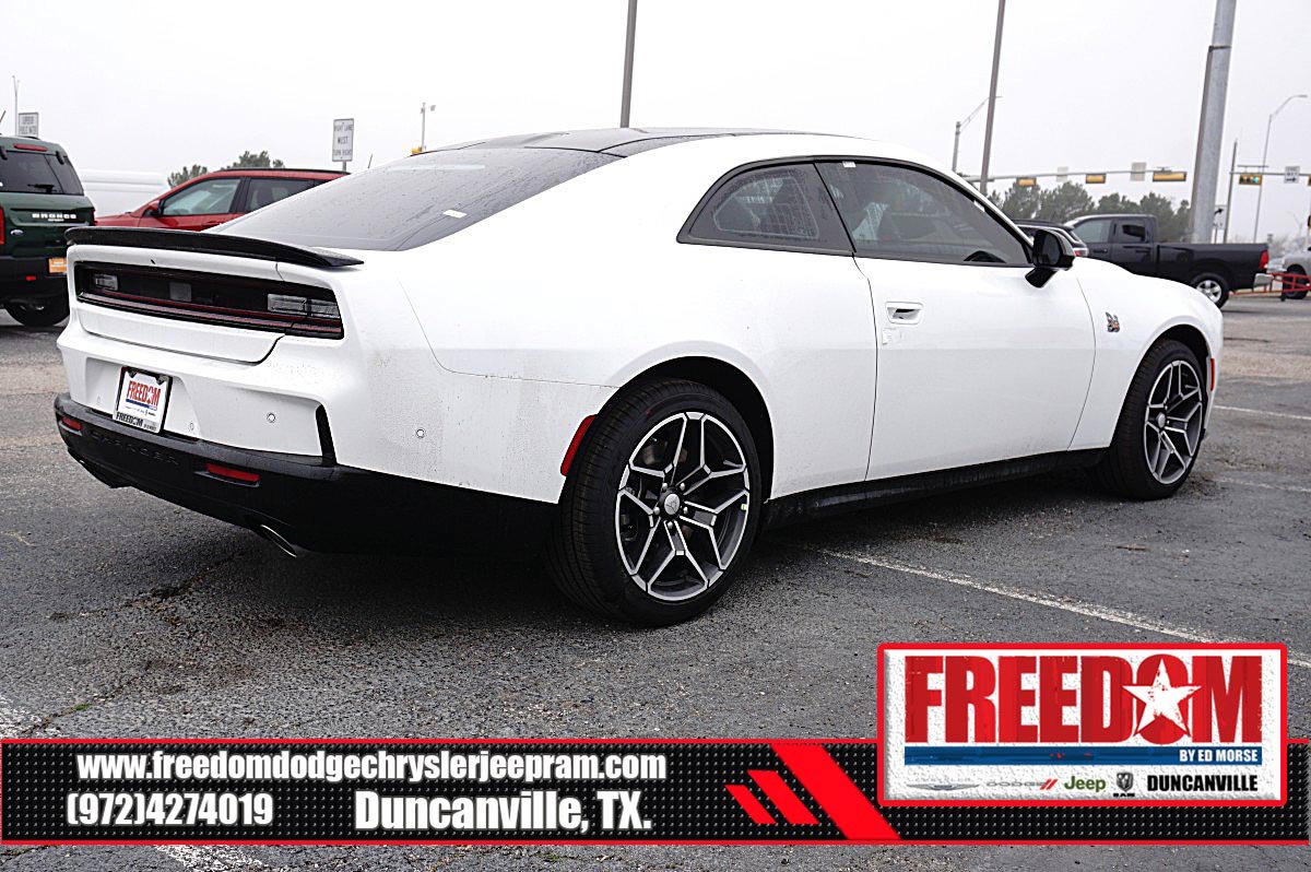 New 2026 Dodge Charger Scat Pack AWD/4WD image 5