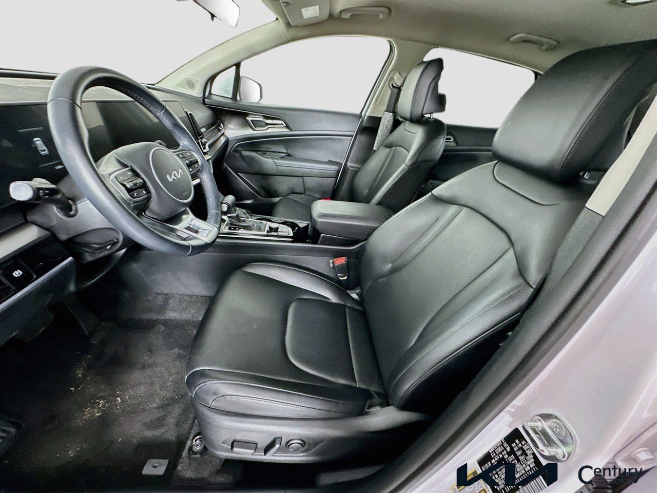 Certified 2025 Kia Sportage EX FWD image 21