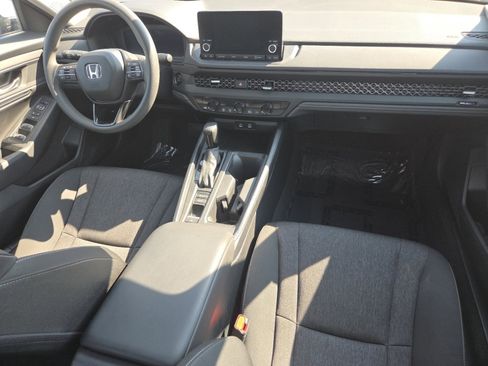 Certified 2023 Honda Accord EX image 24