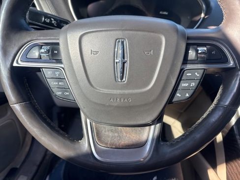 Used 2019 Lincoln Nautilus Reserve w/ Ultimate Package image 21