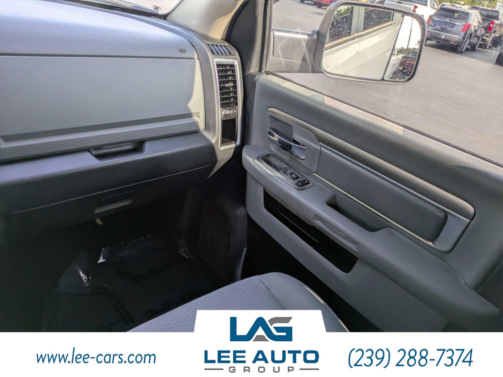 Used 2018 RAM 3500 SLT AWD/4WD image 14