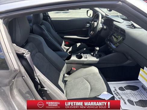 New 2025 Nissan Z Performance w/ Floor Mat Package image 17