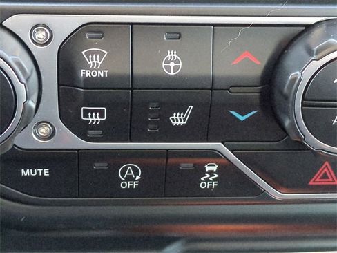 Used 2018 Jeep Wrangler Rubicon image 21