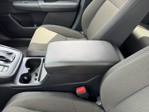 Used 2024 Honda CR-V EX image 13