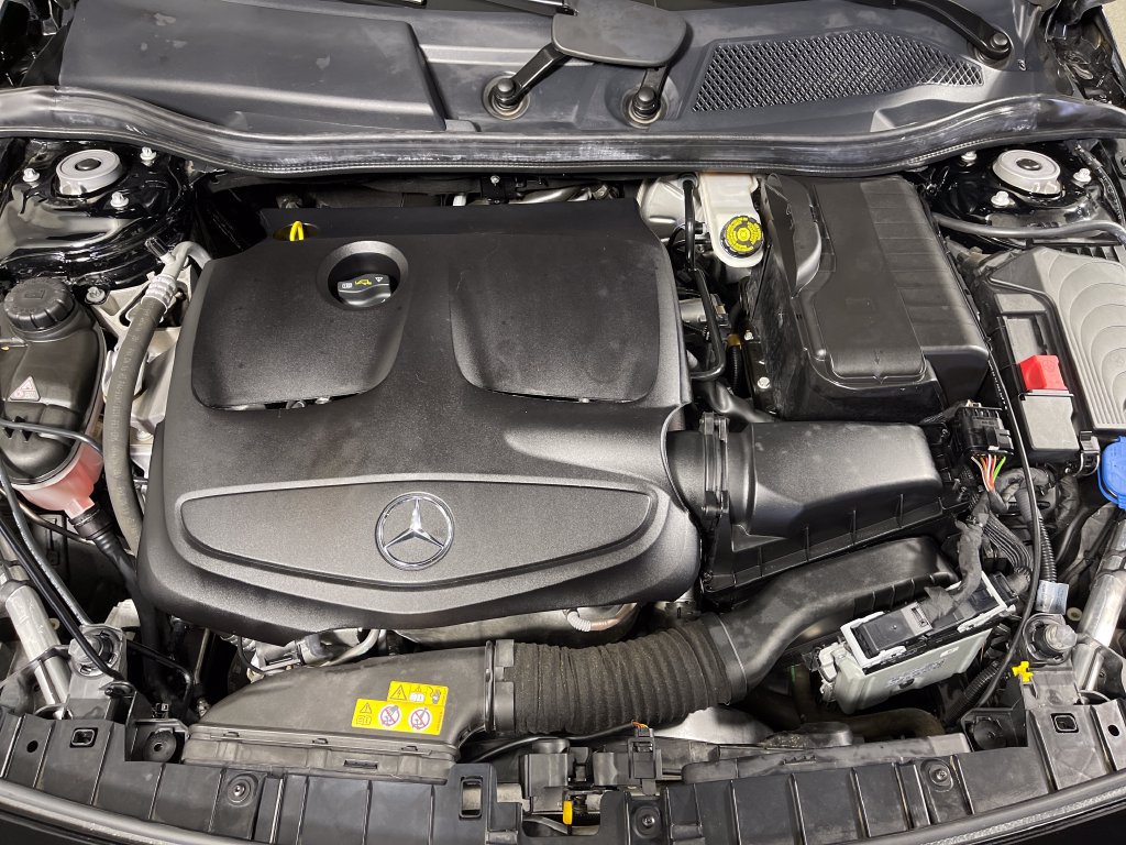 Used 2017 Mercedes-Benz GLA 250 image 9
