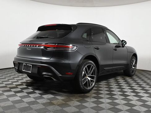 Used 2026 Porsche Macan AWD/4WD image 7