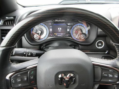 Used 2022 RAM 1500 Limited w/ Night Edition AWD/4WD image 39