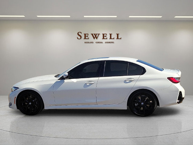 Used 2026 BMW 330i Sedan w/ M Sport Package RWD image 2