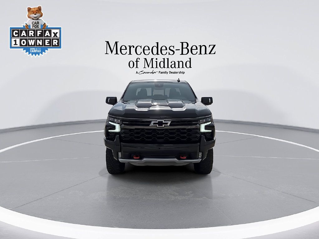 Used 2024 Chevrolet Silverado 1500 ZR2 AWD/4WD image 3