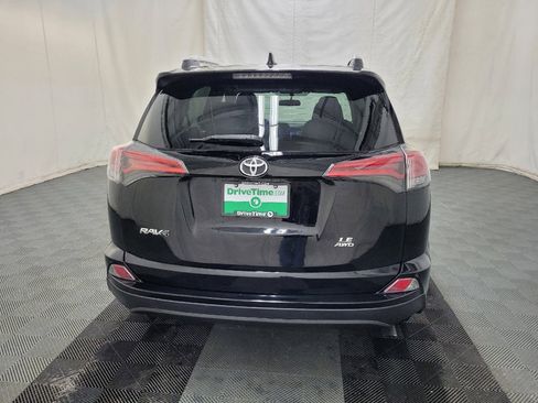 Used 2016 Toyota RAV4 LE image 7