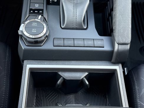 New 2025 Toyota Tacoma SR5 image 27
