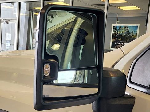 Used 2024 Chevrolet Silverado 3500 W/T AWD/4WD image 16