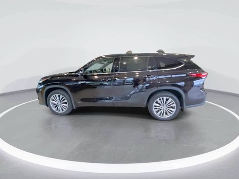Used 2020 Toyota Highlander Platinum AWD/4WD image 5