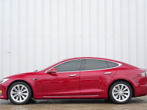 Used 2018 Tesla Model S 75D image 8
