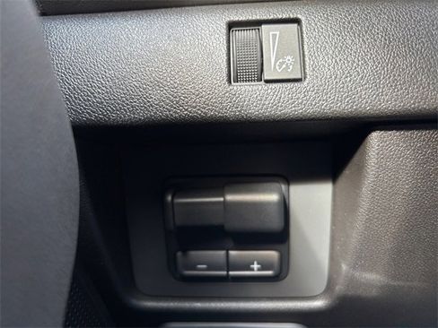 New 2025 Chevrolet Colorado ZR2 w/ Off-Road Front Bumper Package image 19